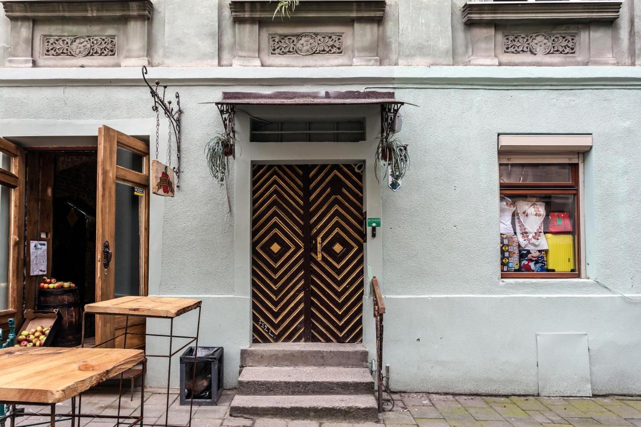 Style Apartments In Old Lviv Eksteriør billede